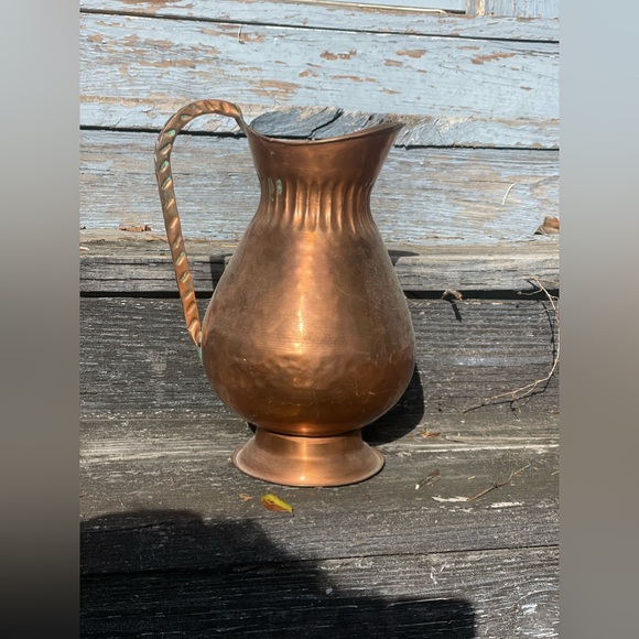 Vintage Copper Water Pitcher Hand Hammered - Picture 7 of 7